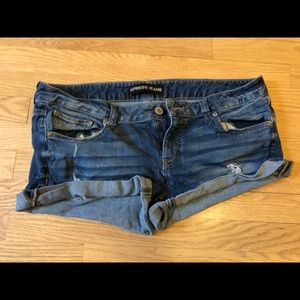 🔴 Express Denim Shorts